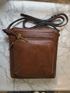Fossil Cindy Brown Leather Crossbody Bag with Gold Hardware